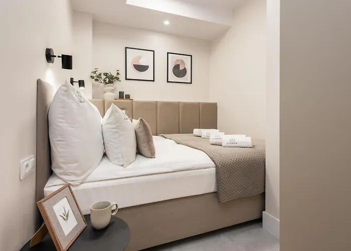 Flatbook - Enklawa Z Basenem Przy Zalewie Wislanym 公寓 库瑞尼卡慕斯卡