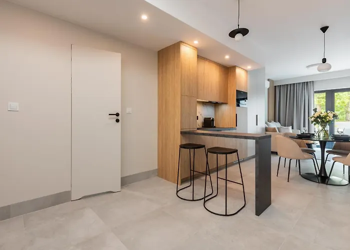 Flatbook - Enklawa Z Basenem Przy Zalewie Wislanym * 库瑞尼卡慕斯卡